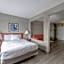 La Quinta Inn & Suites by Wyndham New Haven