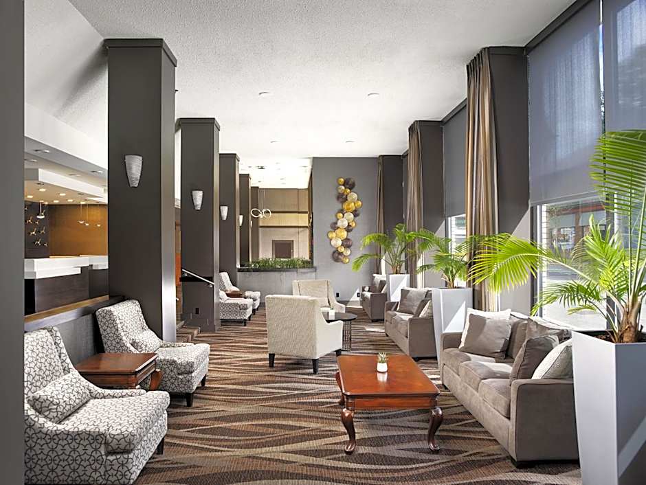 Best Western Plus Carlton Plaza Hotel