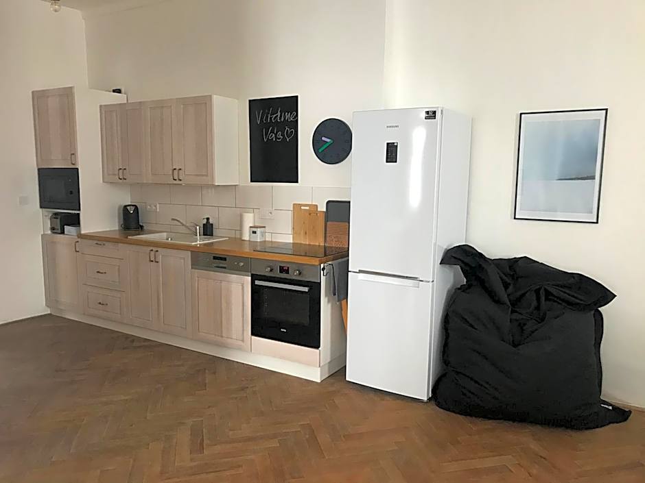 Stará Škola Hedeč