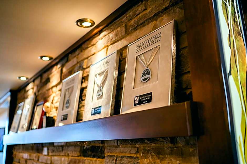 Quality Inn & Suites Val D'Or