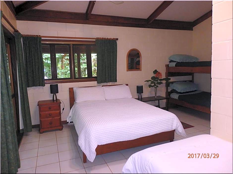 Daintree Deep Forest Lodge
