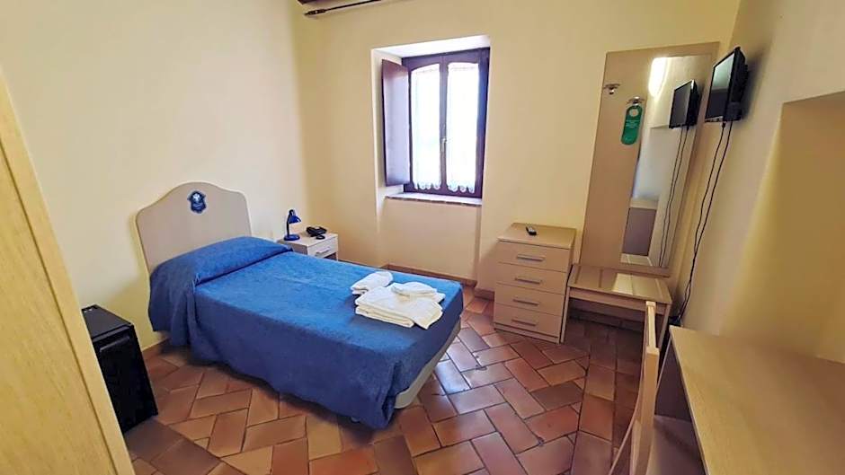 Borgo de' Varano by Hotel I Duchi