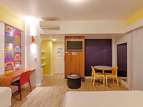 standard apartment with double and single bed capacity 2