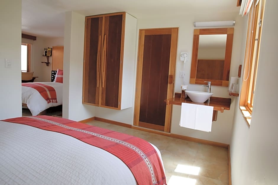 Casa Tsaya Boutique