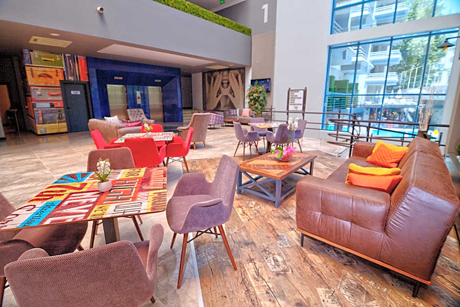 RAMIRA CITY HOTEL****  (16 YETİŞKİN OTELİ)