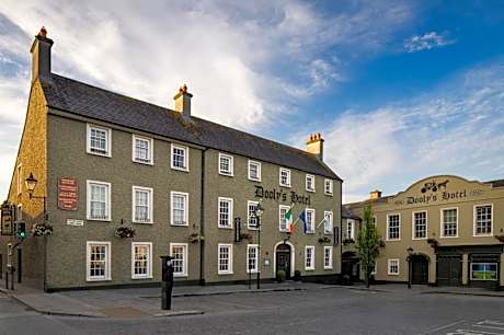 Dooly's Hotel