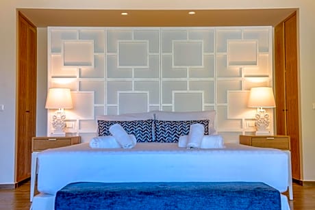 Junior Suite with Private Pool