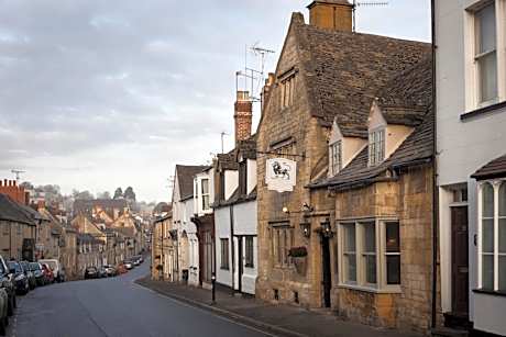 The Lion Inn