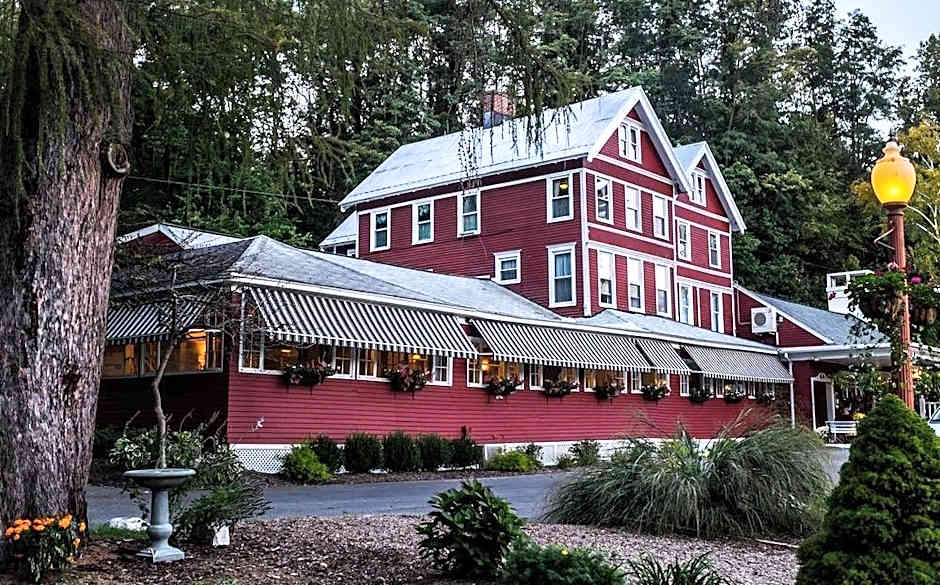 Springside Inn