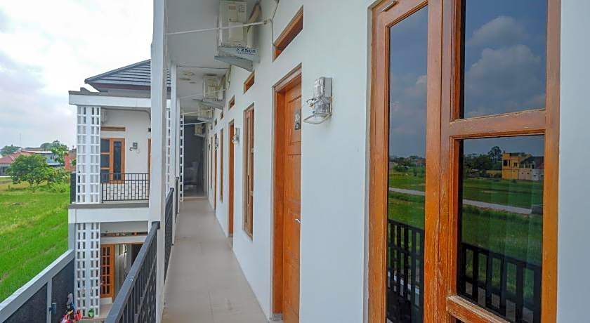 RedDoorz Syariah near RS Hermina Yogyakarta