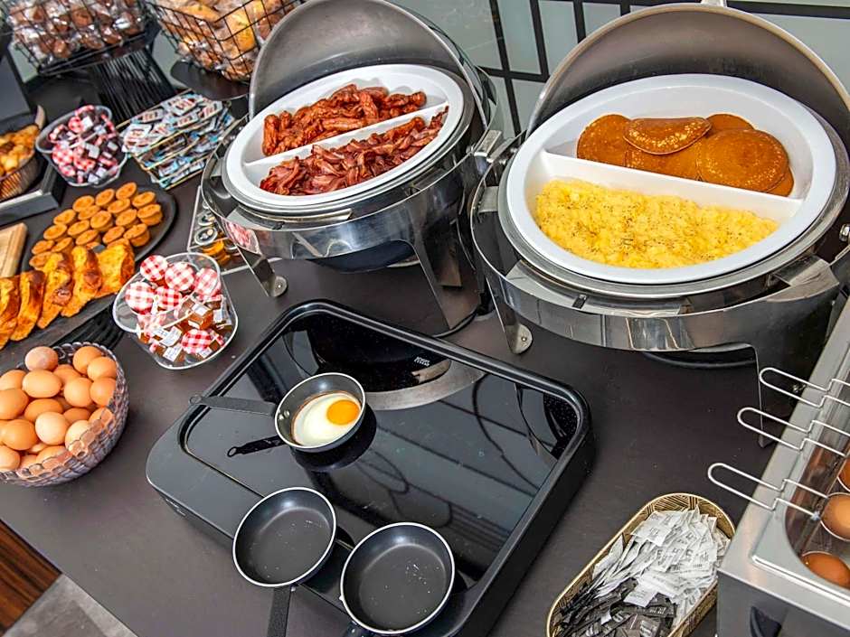 Hotel Plaza Biarritz Plage - Handwritten Collection