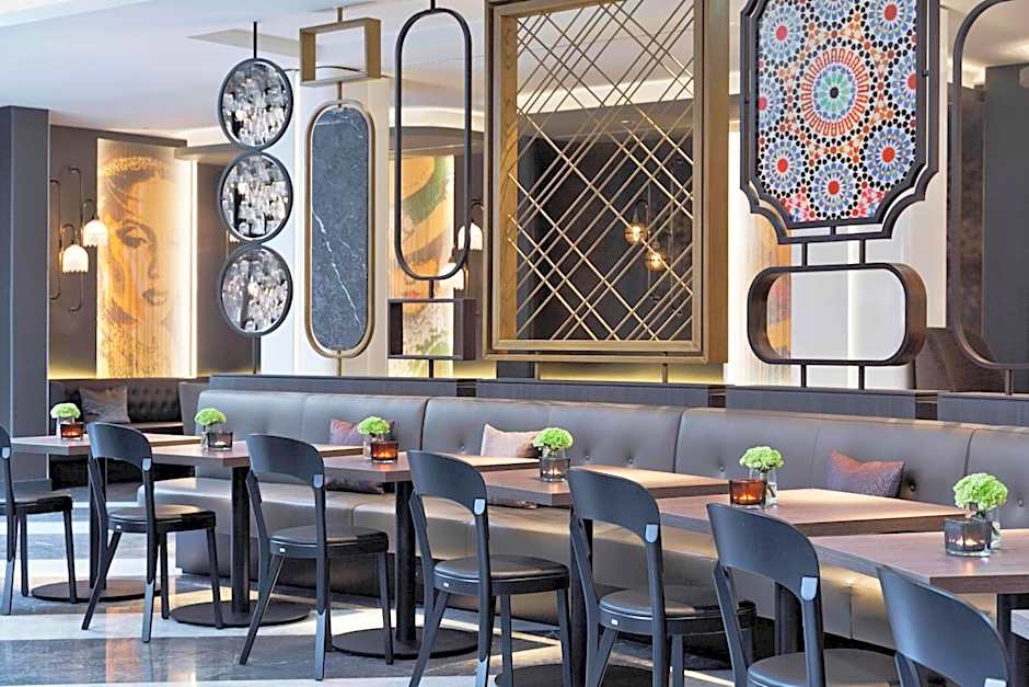 Renaissance® Vienna Schonbrunn Hotel