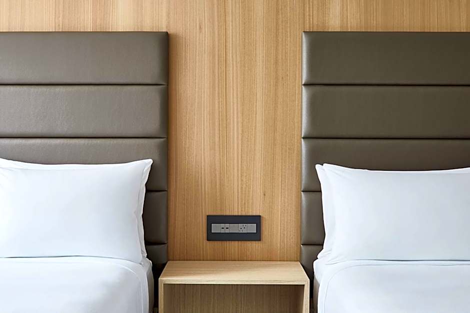 AC Hotel by Marriott Houston Downtown