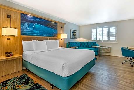 Best Western Plus Capitola By-The-Sea Inn & Suites