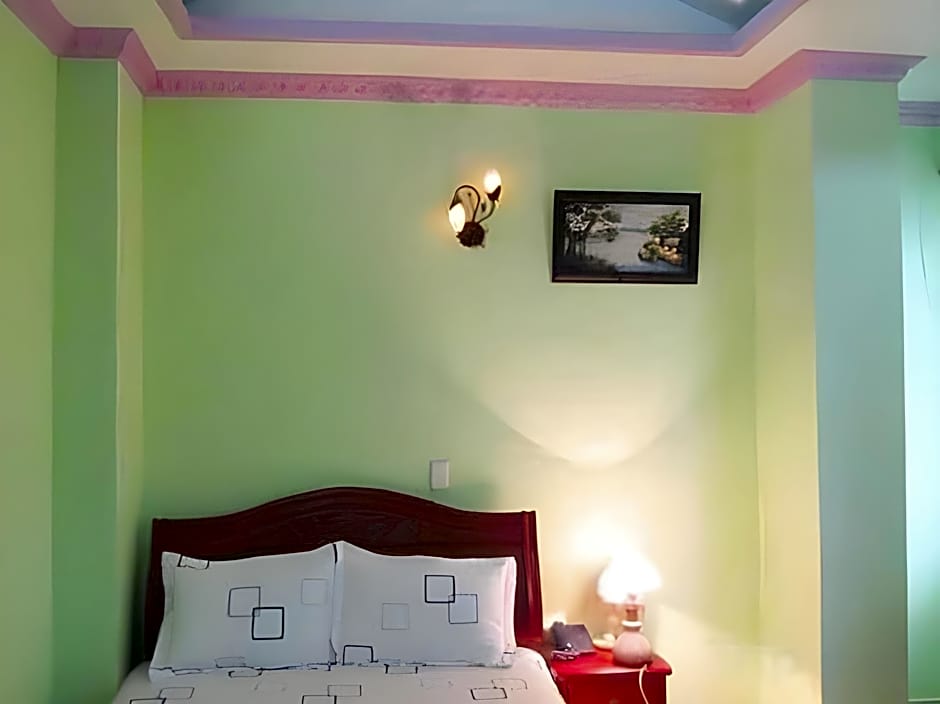 Dong Duong Hotel