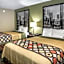 Super 8 by Wyndham Indianapolis South