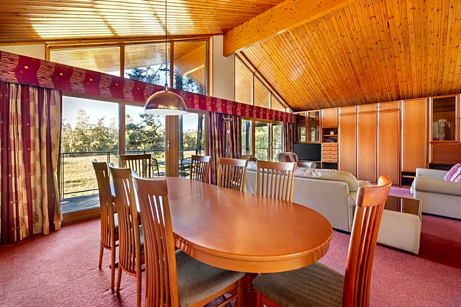 The Lodges at Craigendarroch Country Club