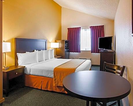 1 Queen Bed, Nonsmoking