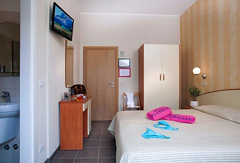 Hotel Villa Perazzini