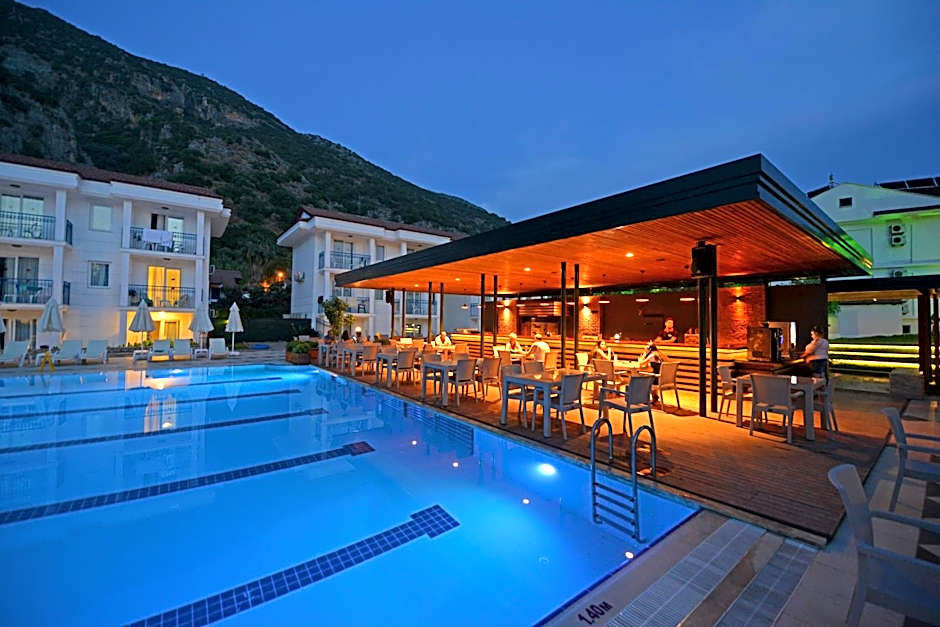 Belcekum Beach Hotel