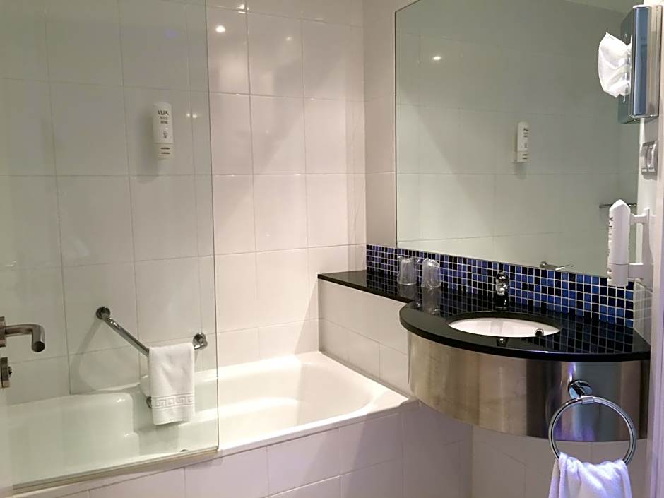 Holiday Inn Express Bilbao By IHG