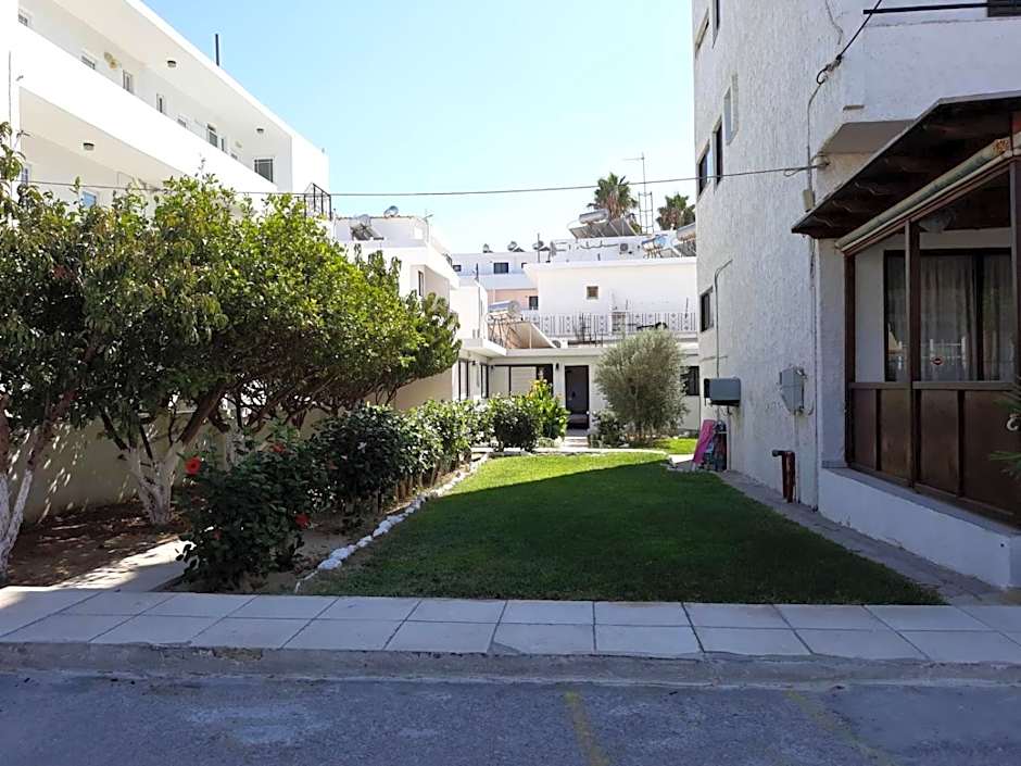 Andavis Hotel-Adults Only