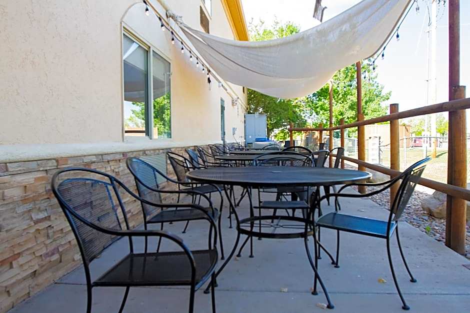 First Choice Inns at the Swell