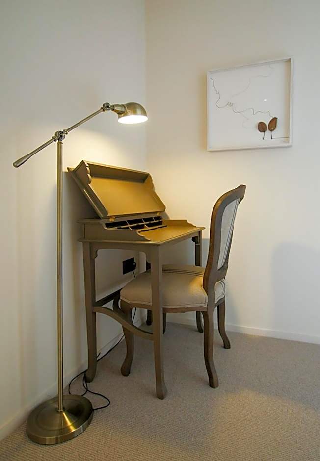 The Plume of Feathers