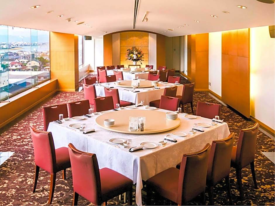Yatsushiro Grand Hotel