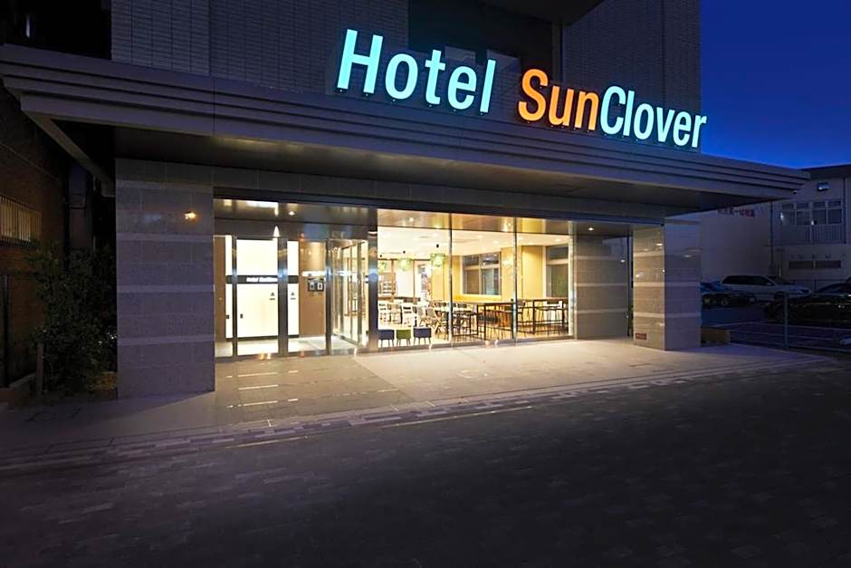 Hotel Sun Clover Koshigaya Eki mae