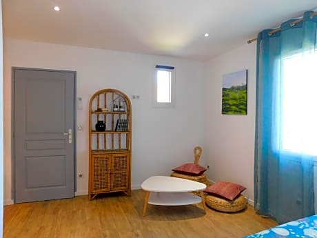 3-Double ou Twin-Super spacieuse-Salle de bain privée séparée-Vue sur Jardin