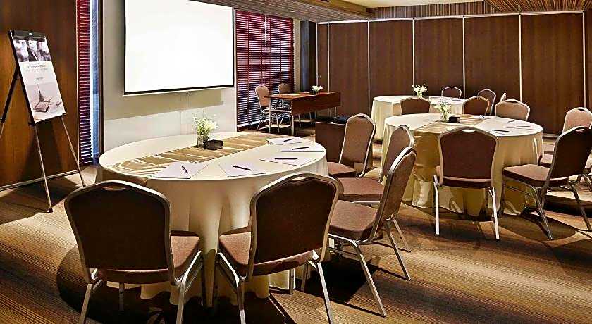 Mercure Bali Legian Hotel