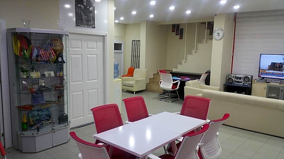 Adana Hostel 1