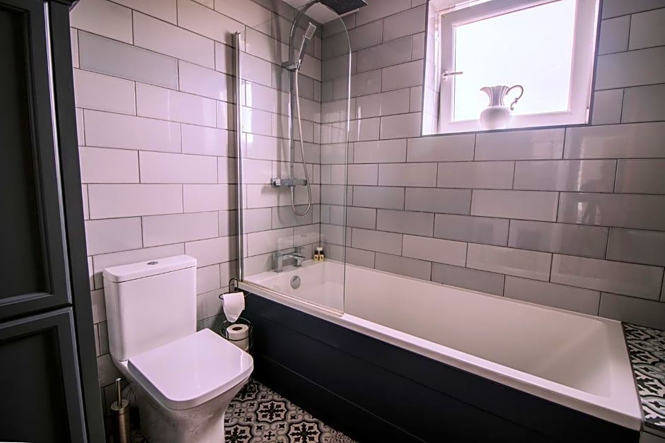 Haven House Rooms, Barry