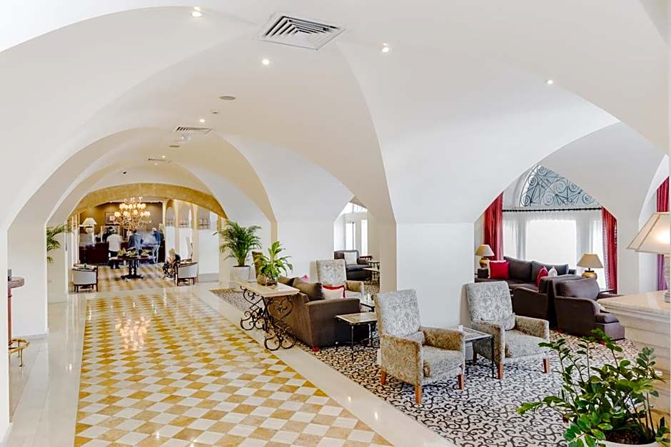 The Arkin Colony Hotel