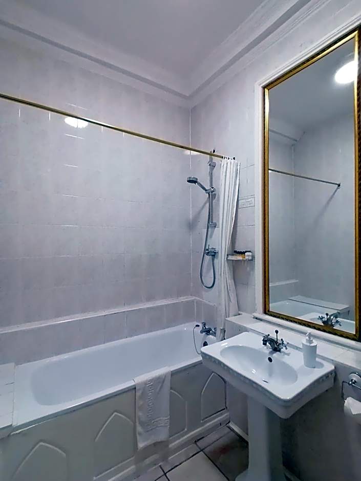 The Gordon House Hotel