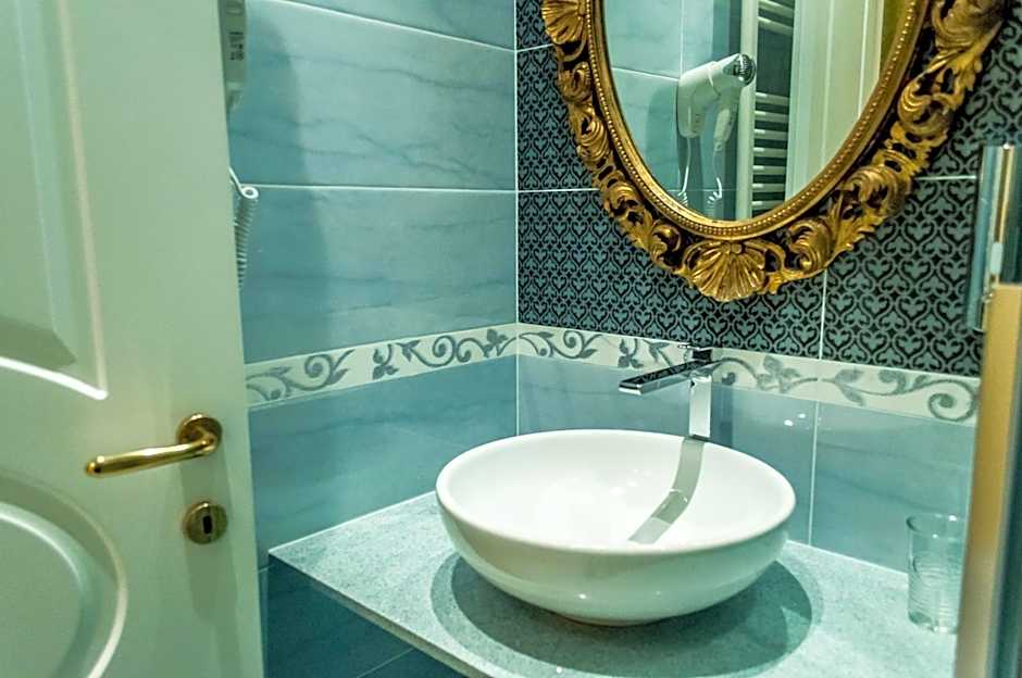 Impero Vaticano Suites Guest House