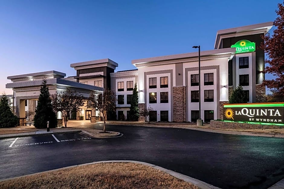 La Quinta Inn & Suites by Wyndham Memphis Wolfchase