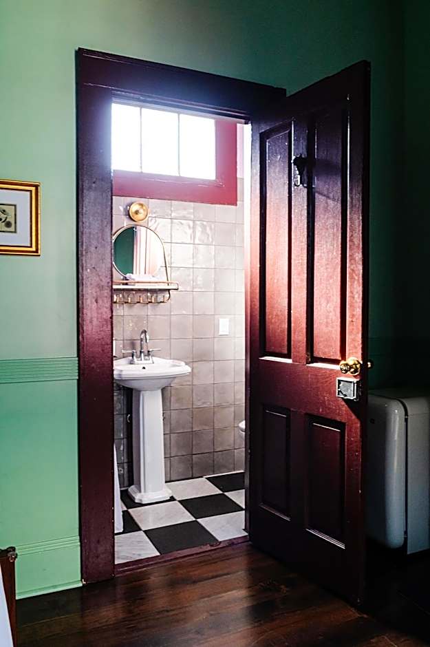 The Frenchmen New Orleans by Kasa Living