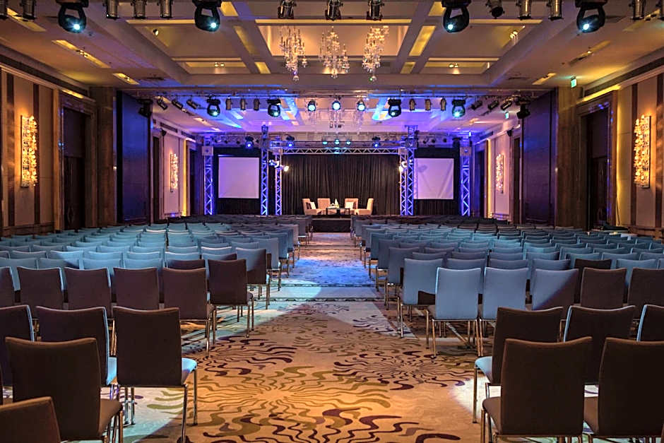 Renaissance by Marriott Cairo Mirage City Hotel