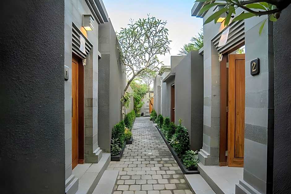 Sandi Agung Villa
