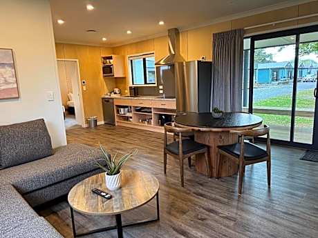 Deluxe Family Suite
