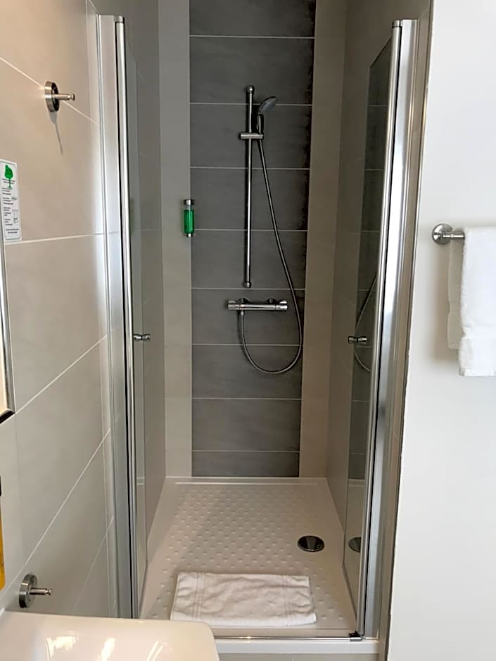Hotel Select Suites & Aparts