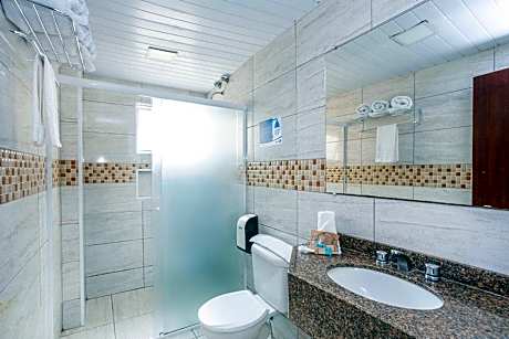 Standard Quintuple Room