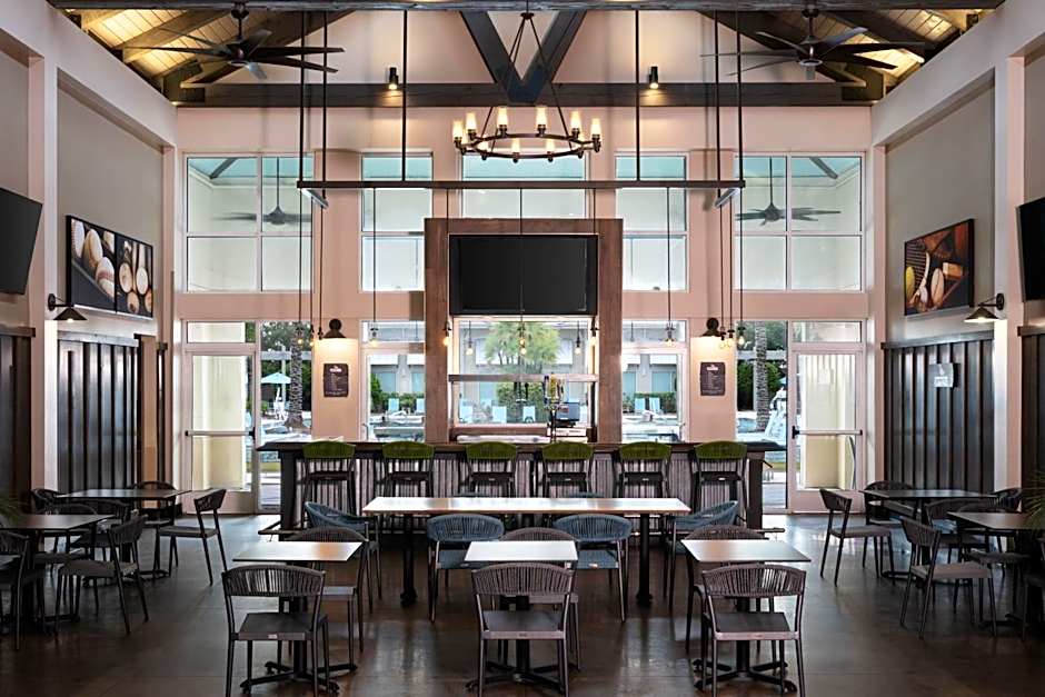 SpringHill Suites by Marriott Orlando at FLAMINGO CROSSINGS Town