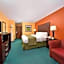 Quality Inn & Suites Grinnell near University