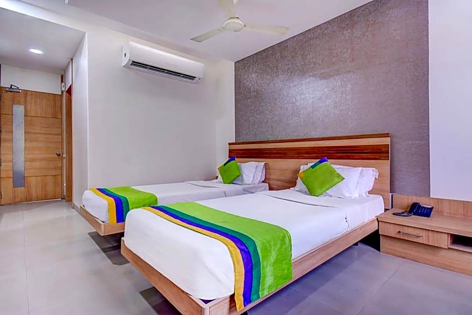 Treebo Admiral Suites New Usmanpura