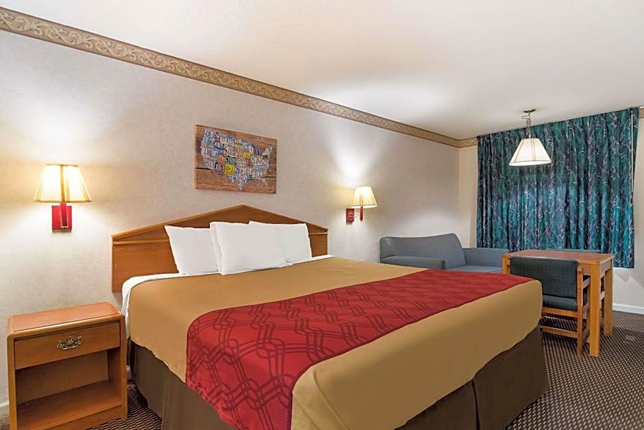 Econo Lodge Calhoun North Damascus