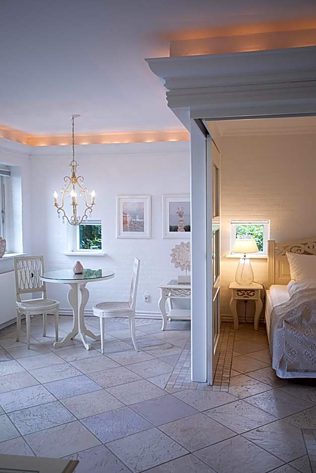 Fakkelgaarden Hotel & Restaurant ApS