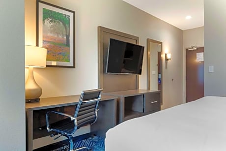Accessible Suite with Two Queen Beds - Non-Smoking